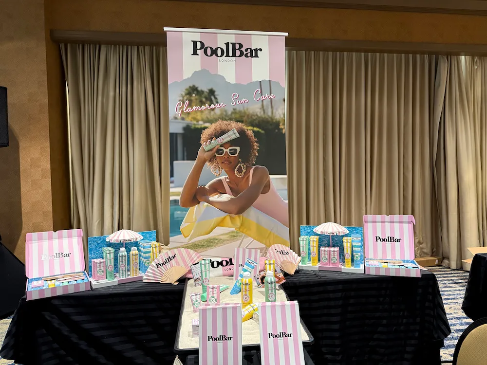 poolbar ecrm awards best display 2025